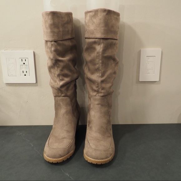 Bass sz 8.5 Eden tall stone micro suede wedge heel boots - Picture 7 of 16